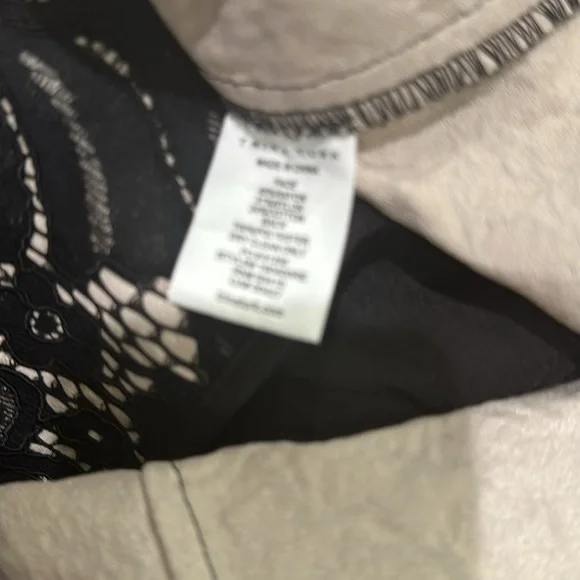 Trina Turk gorgeous  embroidery coat new with tags.  Can be worn as a dress. - Picture 10 of 10